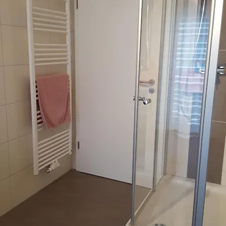 Fee * エアバッハ